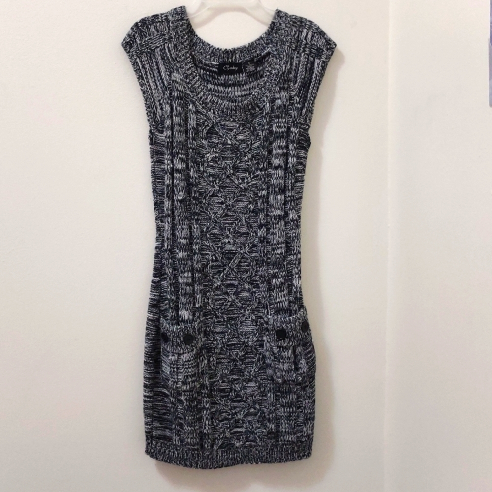 Black & gray knitted dress